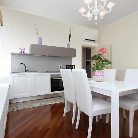 Splendid 250m From St Marks Square البندقية