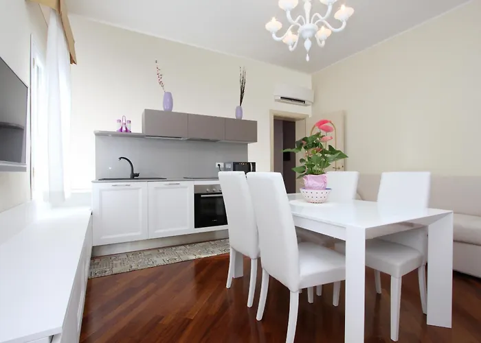 Splendid 250m From St Marks Square البندقية